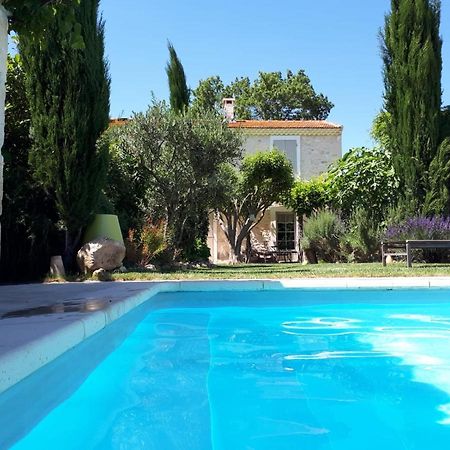 Le Mas Du Chemin : Mas Typique Des Alpilles Paradou Exterior foto
