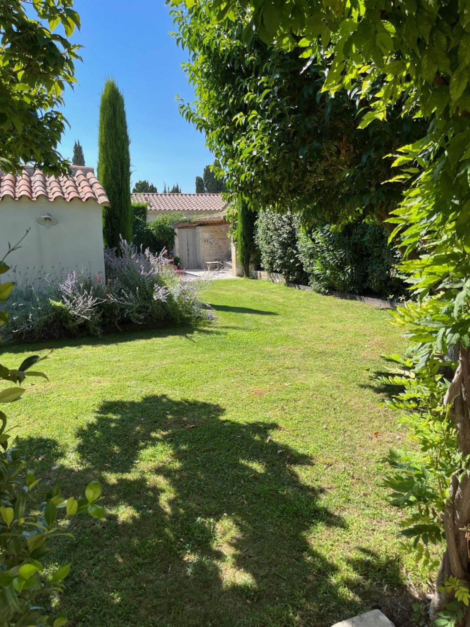 Le Mas Du Chemin : Mas Typique Des Alpilles Paradou Exterior foto